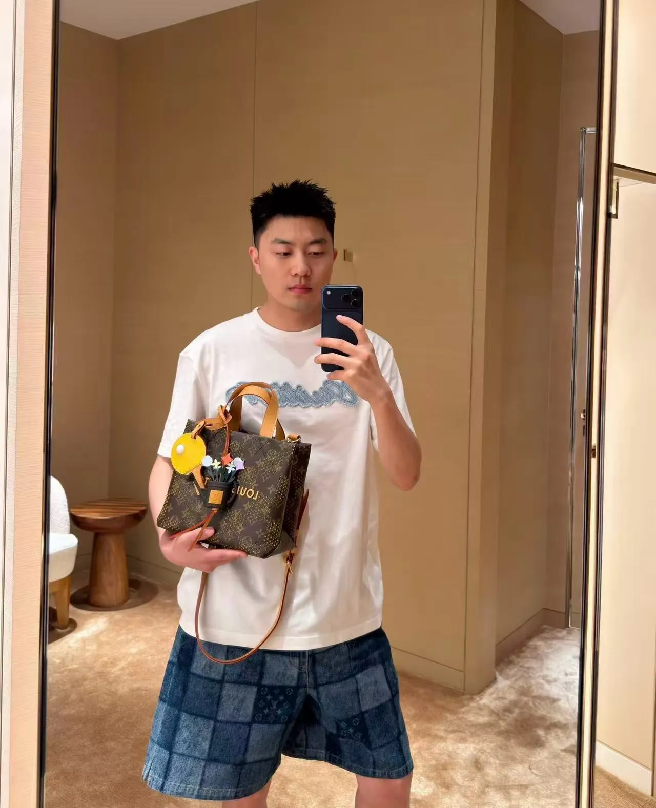 Louis Vuitton/